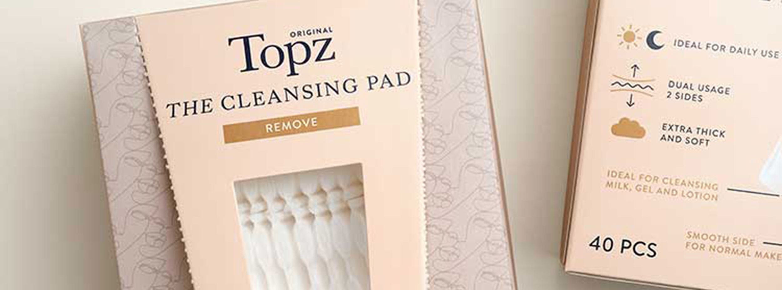 Förpackning av Topz The Cleansing Pad Remove med 40 stycken rengöringspads, idealisk för daglig användning och sminkborttagning.